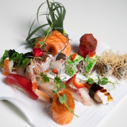 SUSHI SASHIMI PICCOLO*